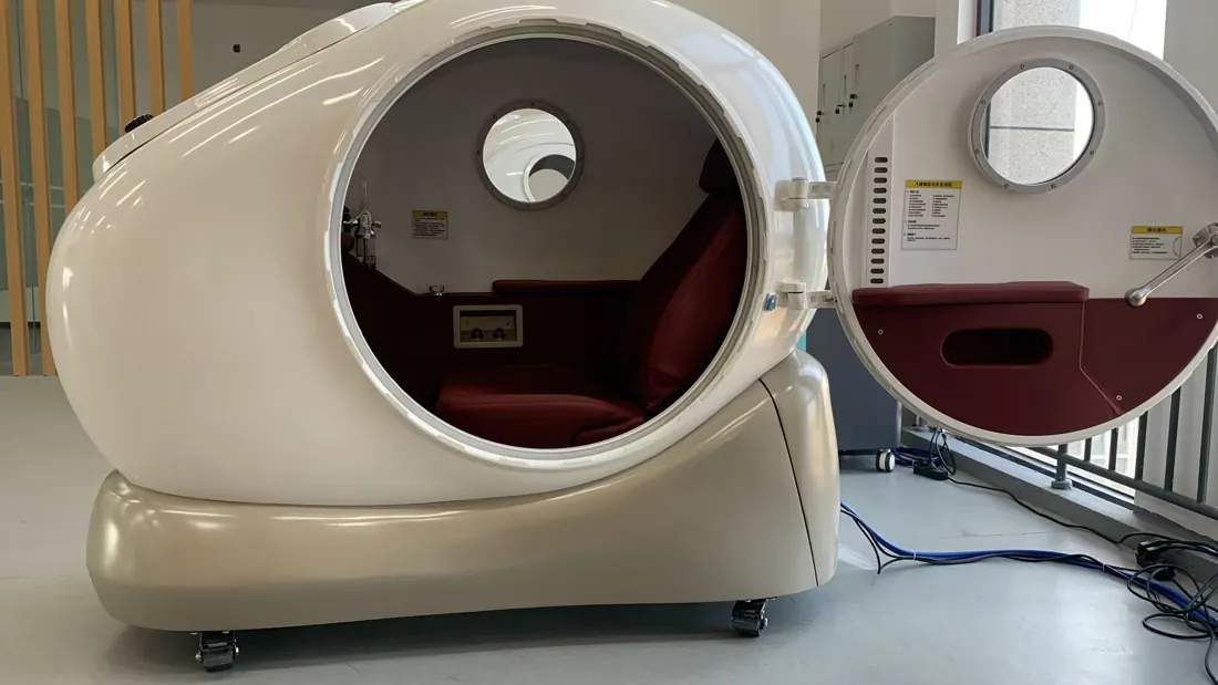 OHE20 Hard-Shell Sitting Chamber view 2