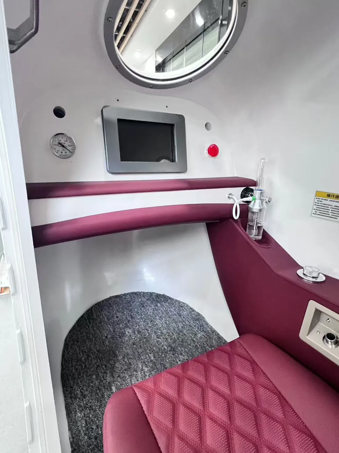 OHE20 Hard-Shell Sitting Chamber view 4